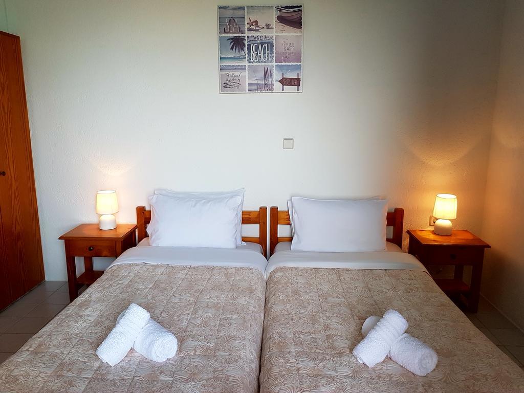 Melina'S Apartments Καλαβάρδα Εξωτερικό φωτογραφία