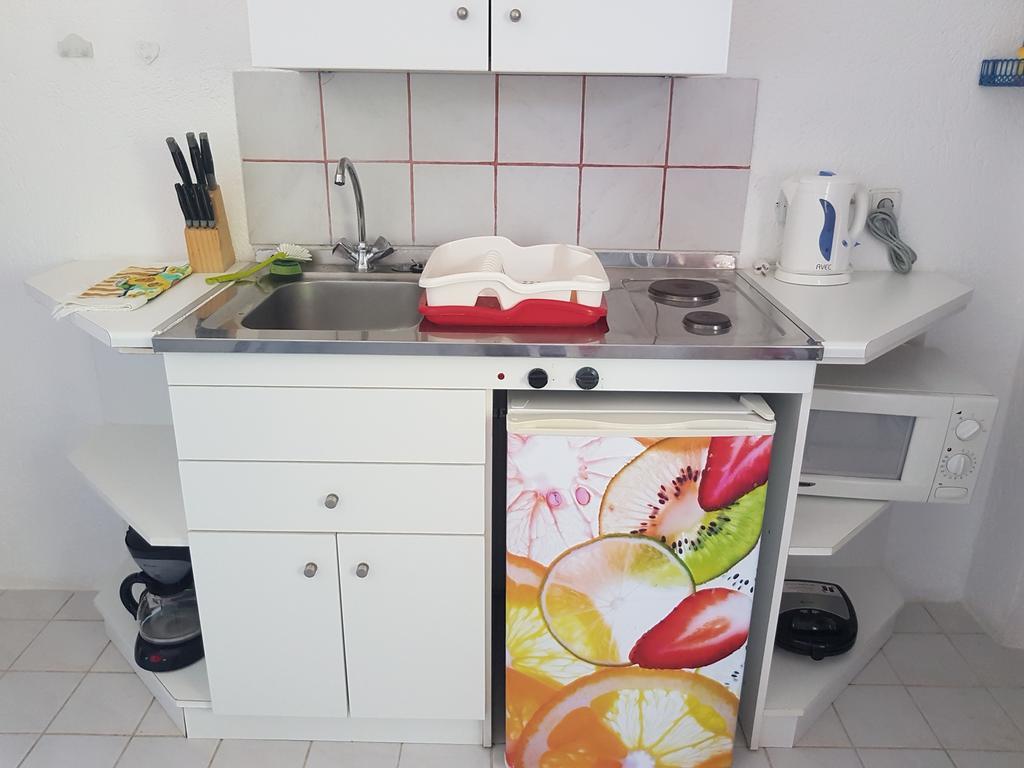 Melina'S Apartments Καλαβάρδα Εξωτερικό φωτογραφία