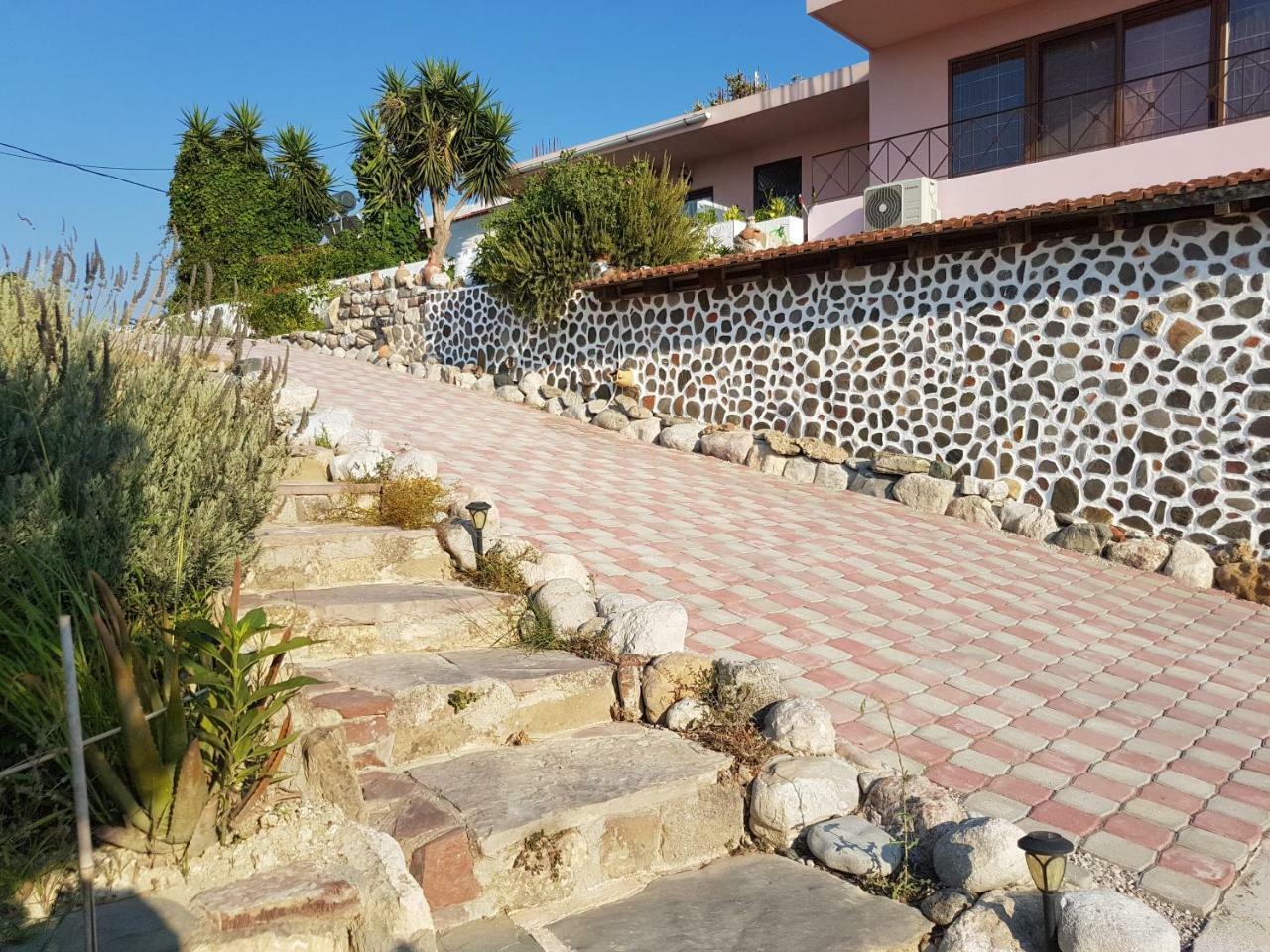 Melina'S Apartments Καλαβάρδα Εξωτερικό φωτογραφία